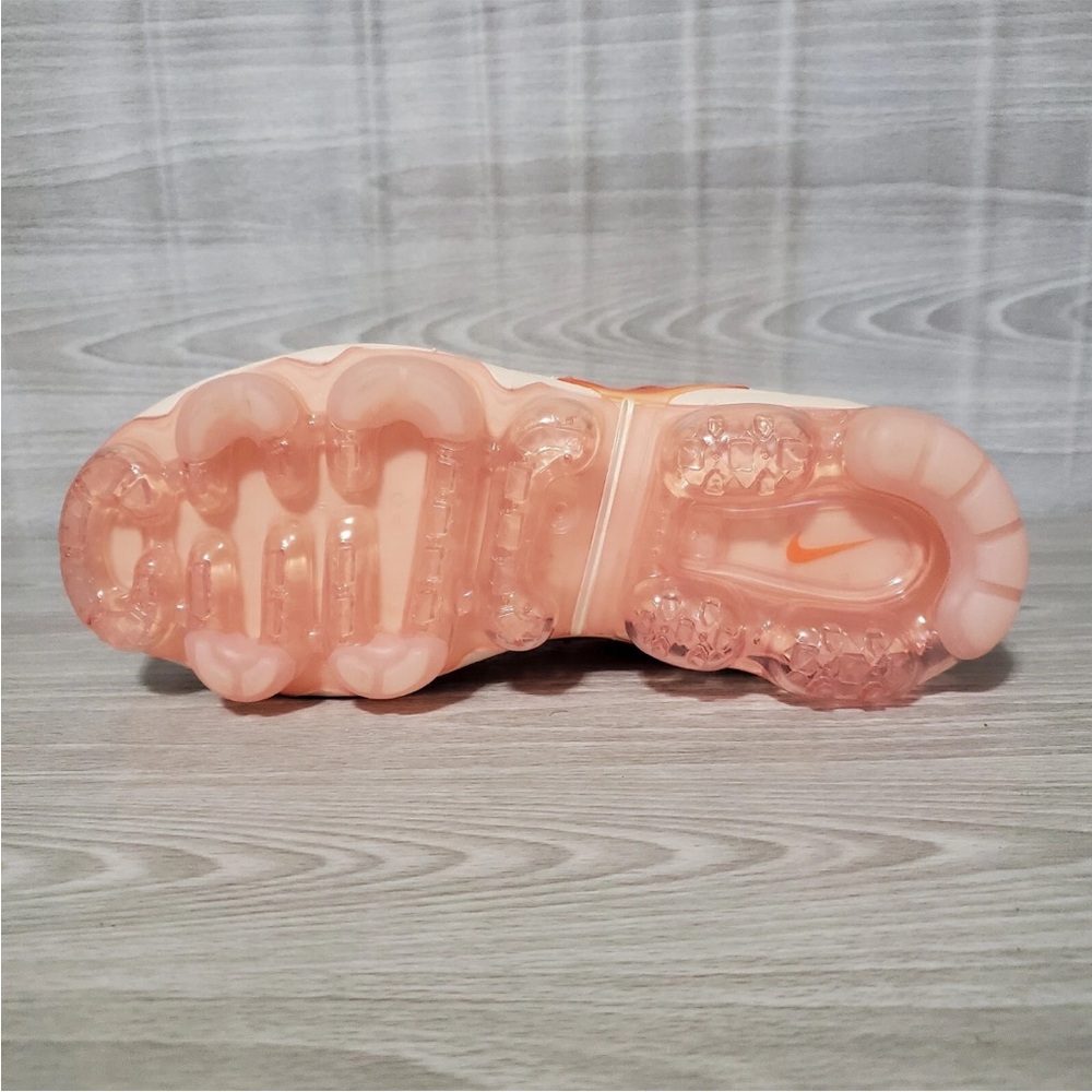 Women’s Nike Vapormax Plus Guava Ice Rush Orange Shoes Brand New With Box - Picture 12 of 14